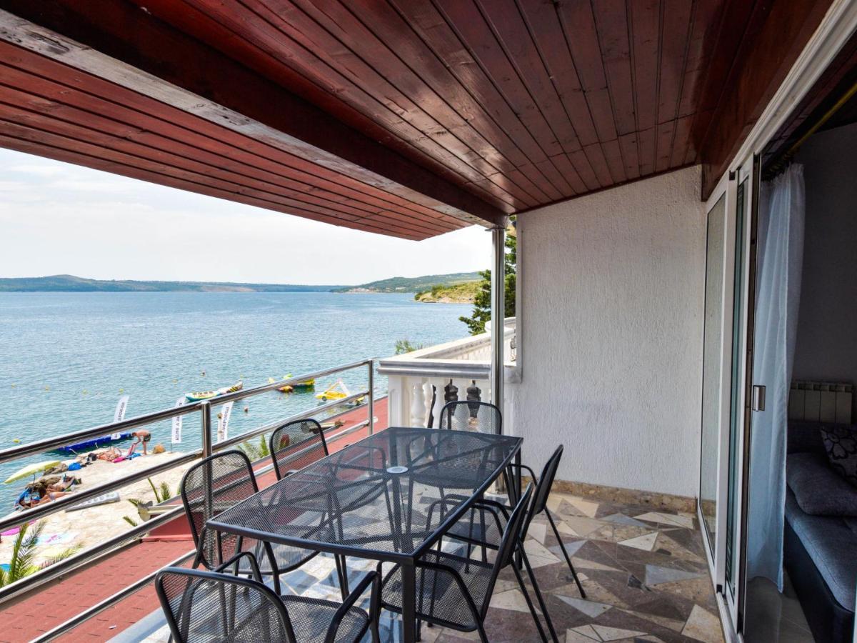 Apartment Skroco By Interhome Maslenica Bagian luar foto